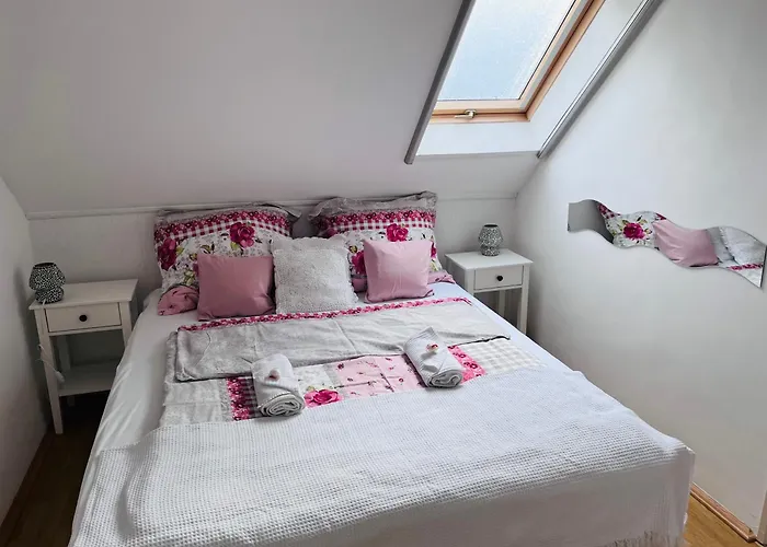 Panorama Vendeghaz 컨트리하우스 페치